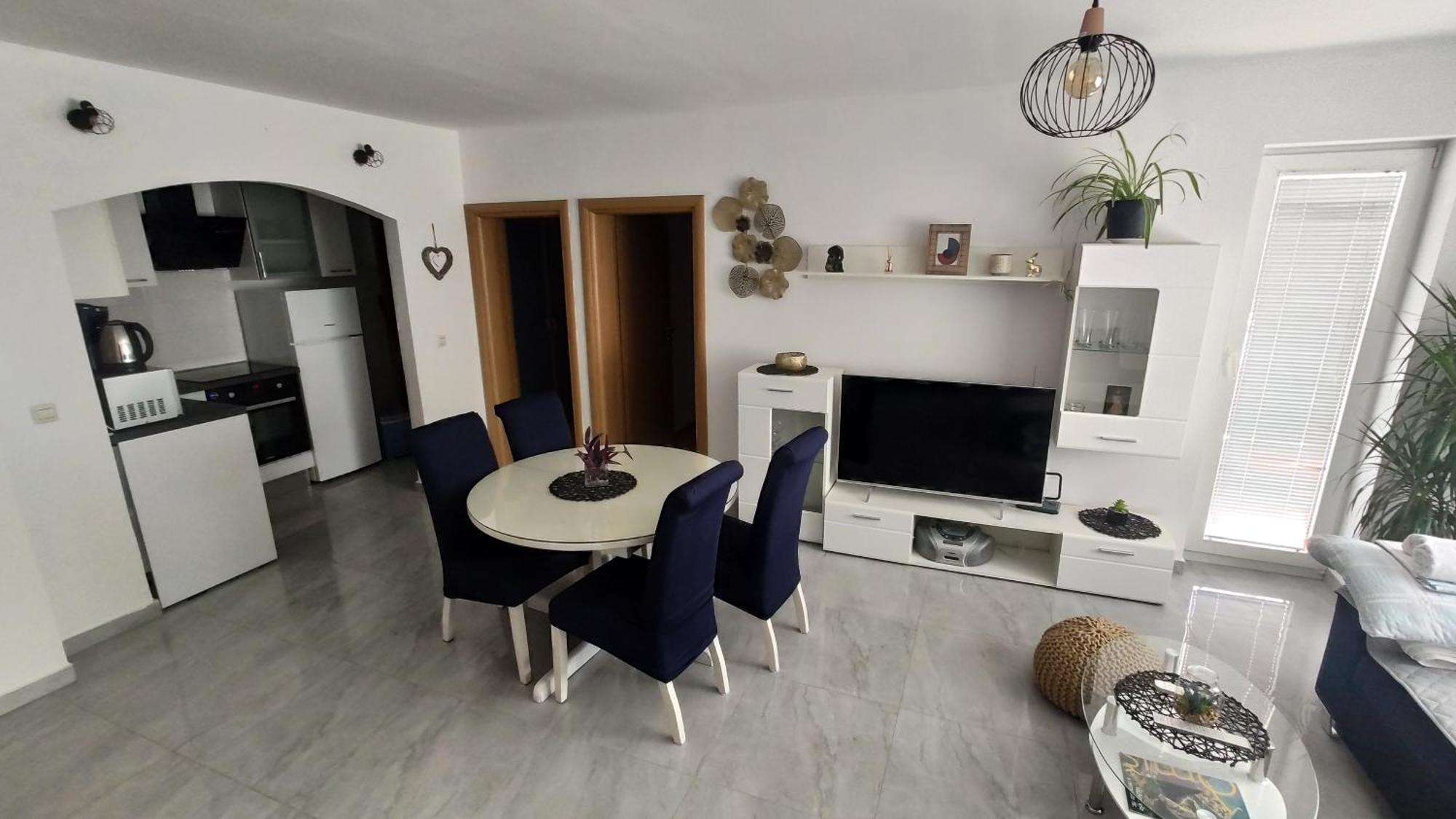 Apartments Mikas Stanici Exterior foto