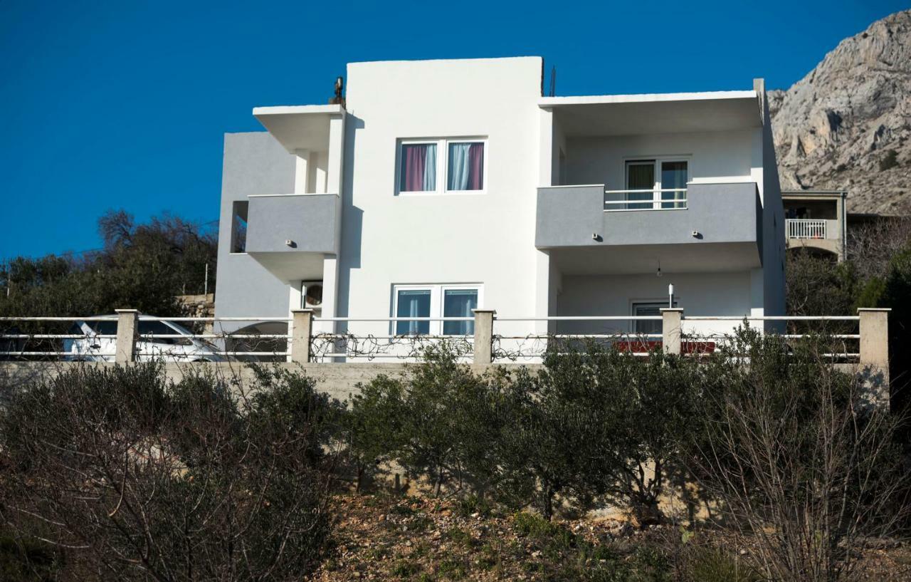 Apartments Mikas Stanici Exterior foto